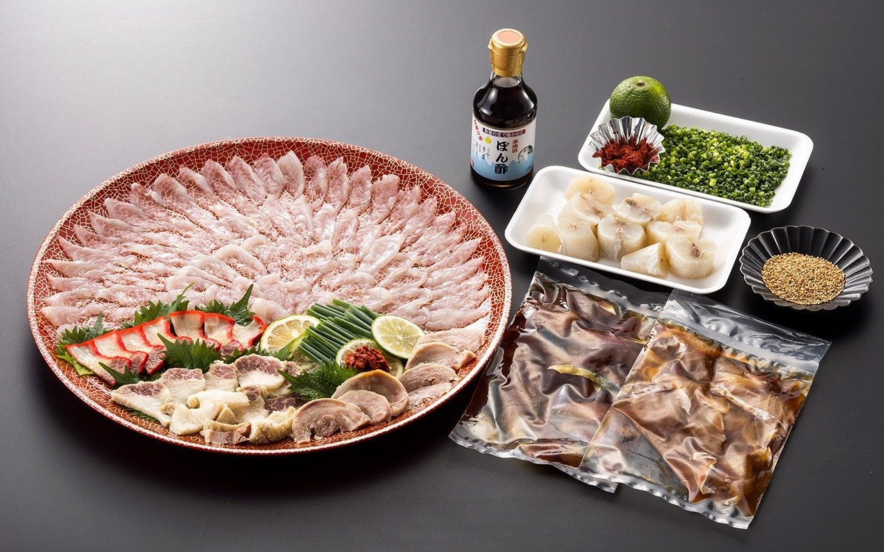 ふく＆くじらhalf菊盛刺40㎝・ふく鍋セット（ 40cm皿付：5〜6人前）セット内容